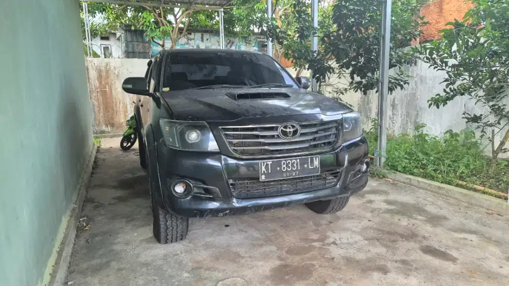 Di jual cepat BU Hilux G 4X4 MT