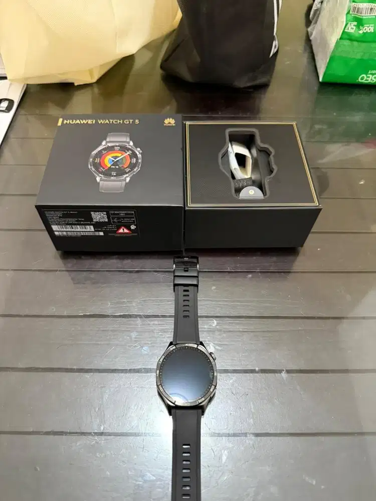 Smart watch huawei 5 gt like new fullset original bu