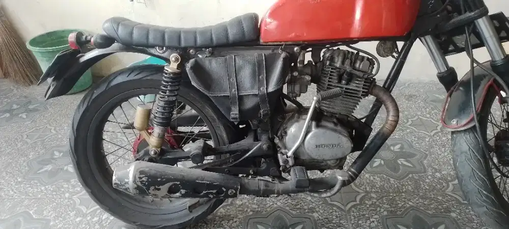 Honda GL 125 japstyle