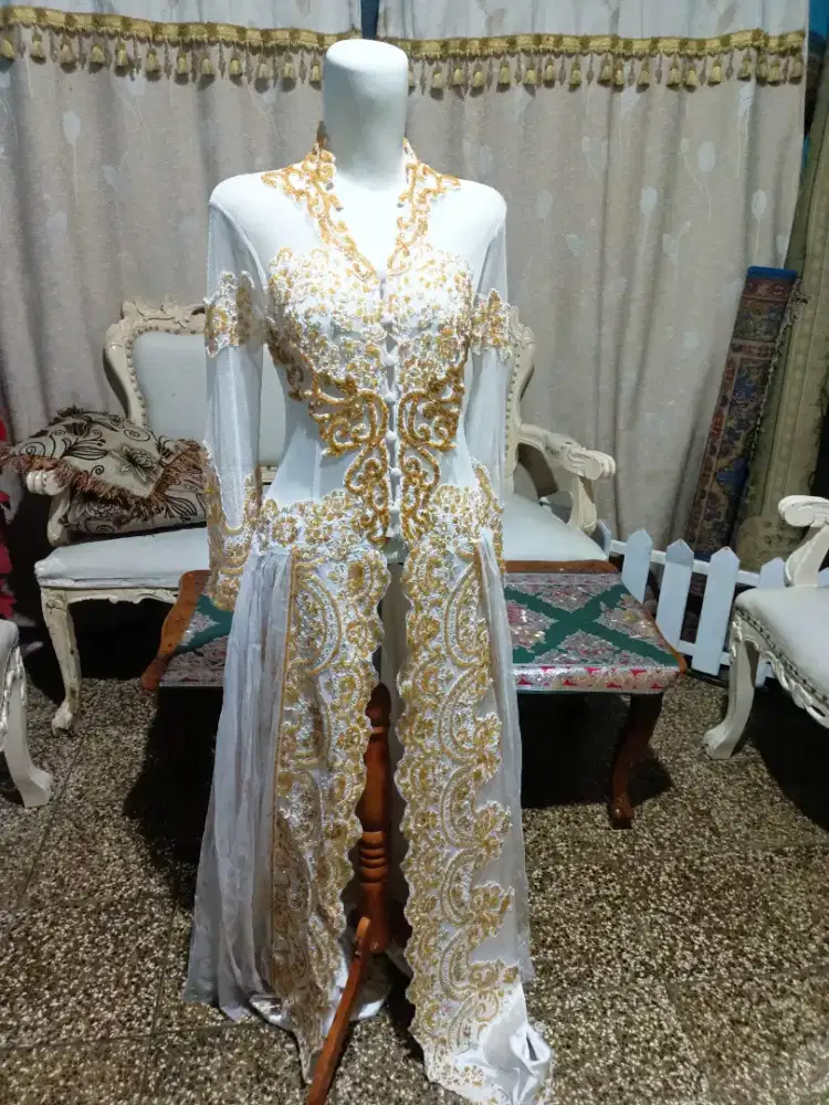 BAJU PENGANTIN DAN KEBAYA