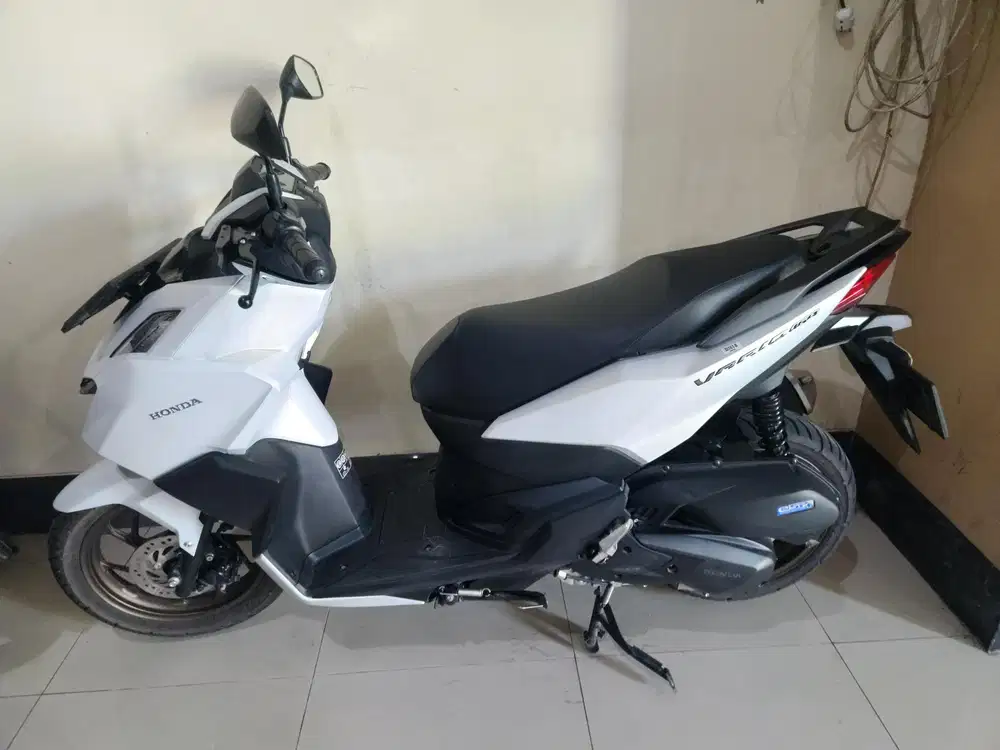 Vario 160 cbs putih 2025 remote 2 gbm kredit / tunai