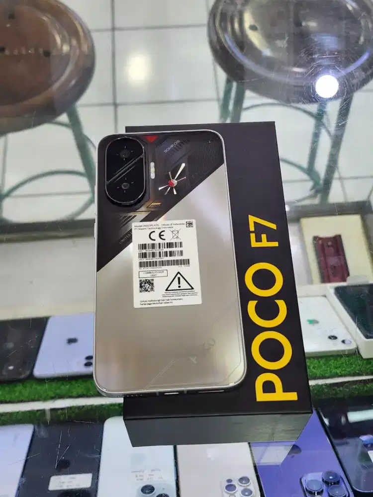 Poco f7 5G 12/512 mulus