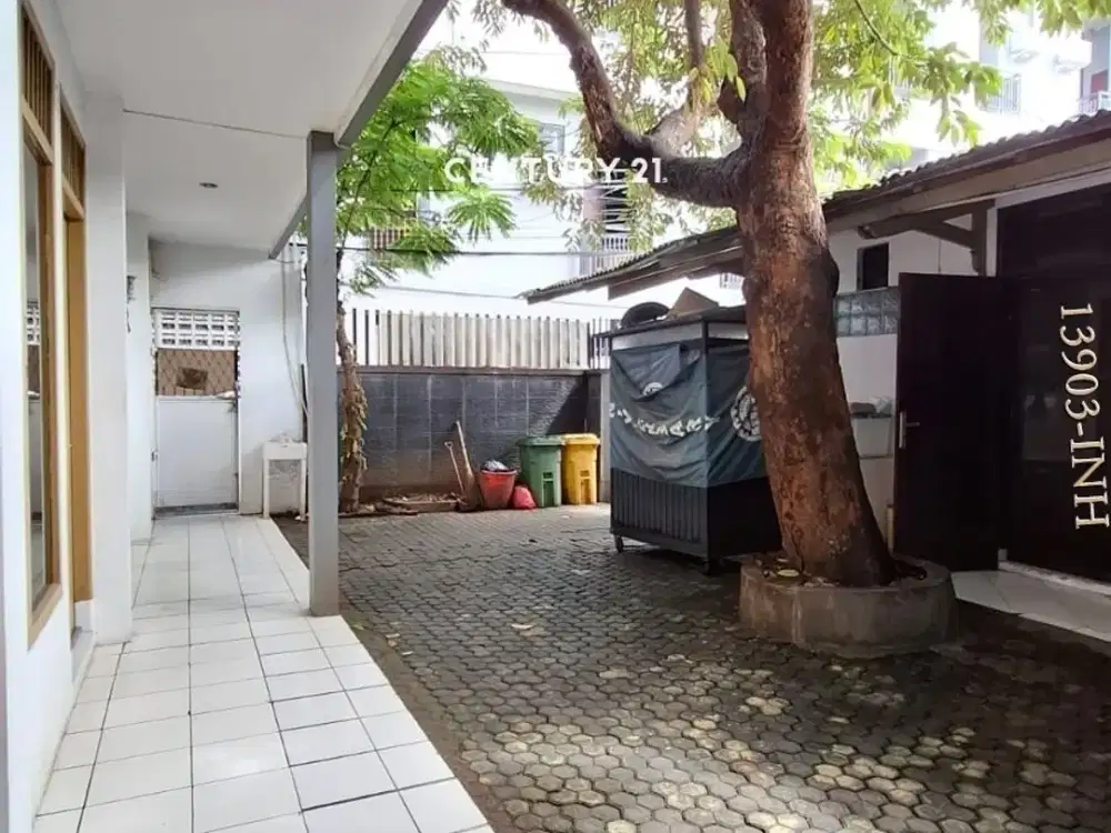 Rumah Di Jakarta  Selatan Luas Cocok Untuk Usaha Dekat Jl GatSU