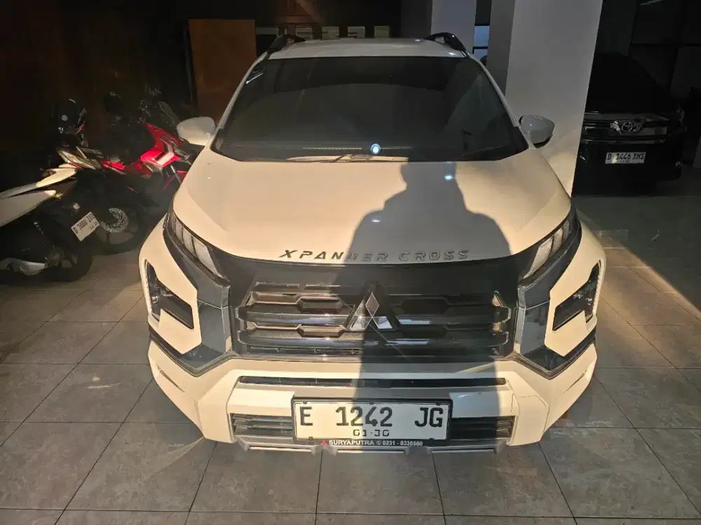 Mitsubishi xpander cross 1.5 manual 2024 putih, km 4rb, full orsnl.