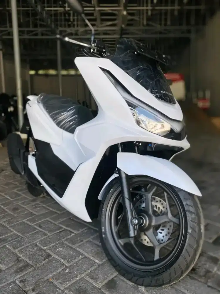 HONDA PCX 160 CBS WHITE
