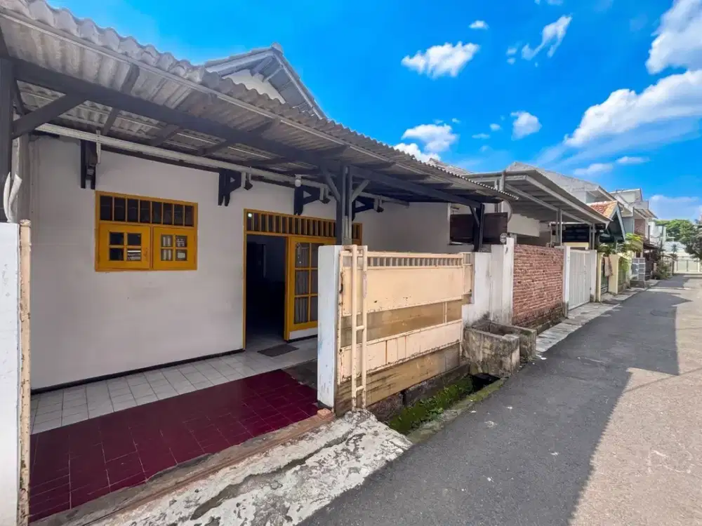 GAK SAMPE 3 M ! RUMAH LAMA LAYAK HUNI DI TEBET, AKSES JALAN 1 MOBIL !!!