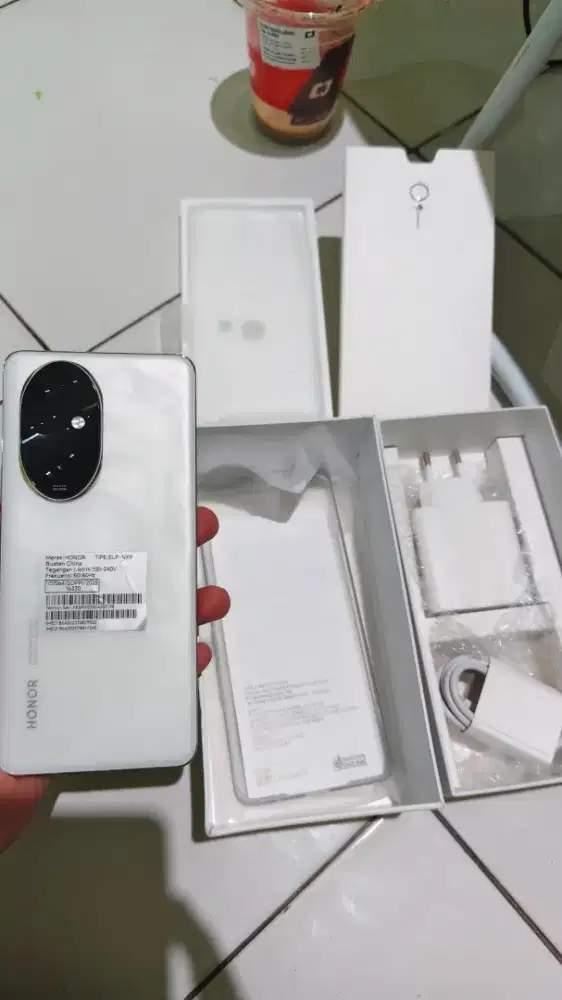 Honor 200 pro 12/512