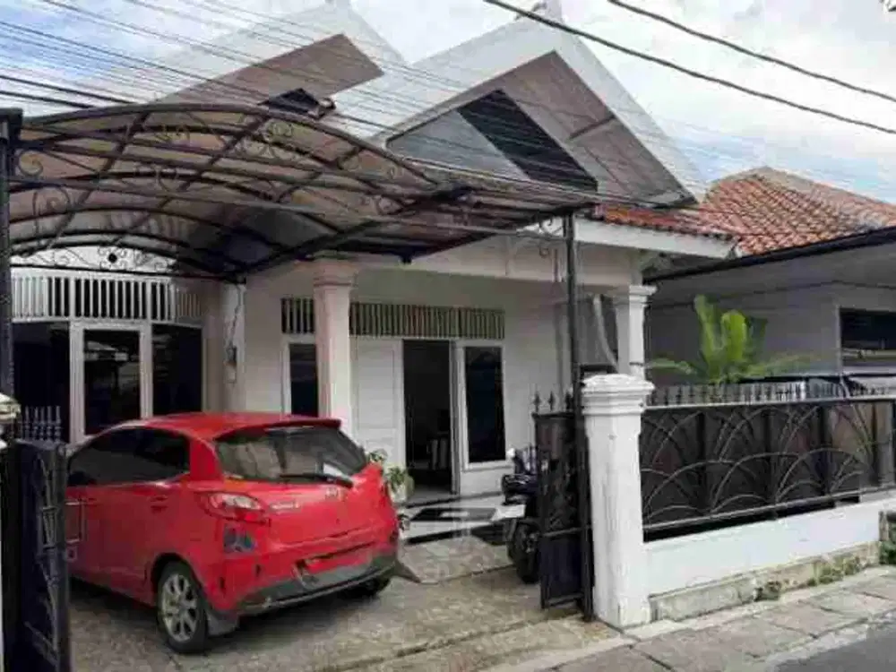 Rumah Terawat LT 184 m² di Cempaka Putih, Akses Strategis Jakarta Pusat