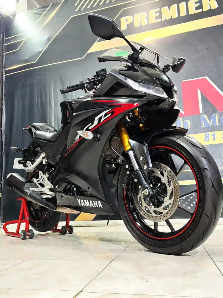 Super ciamik Yamaha All New R15 VVA V3 TH 2019 racing black