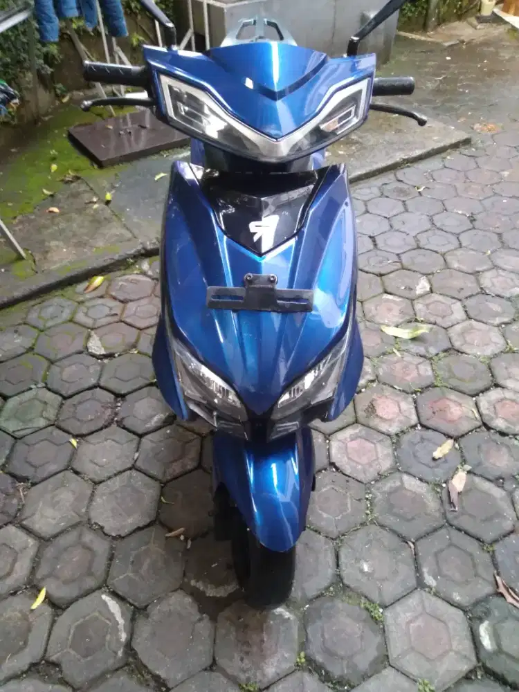 Motor liatrik smooth tempur