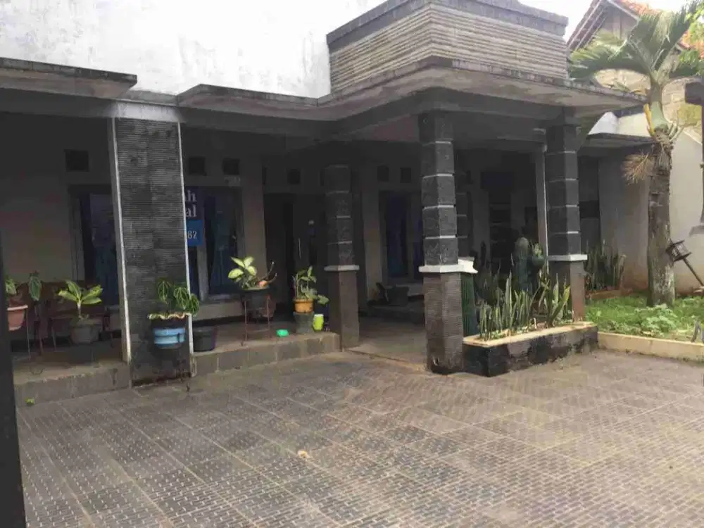 Rumah Luas 500m Dekat Stasiun Serpong Tangerang Selatan
