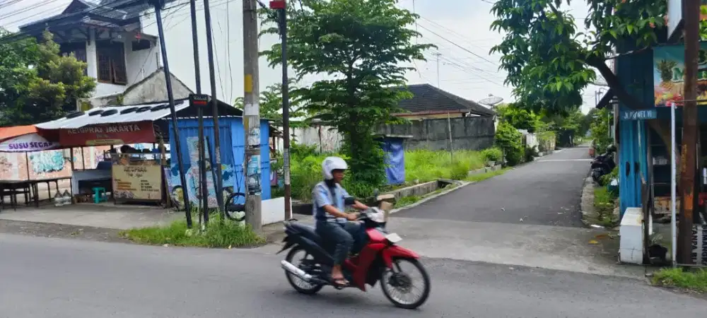 Tanah 345m Karangasem dekat UMS Solo