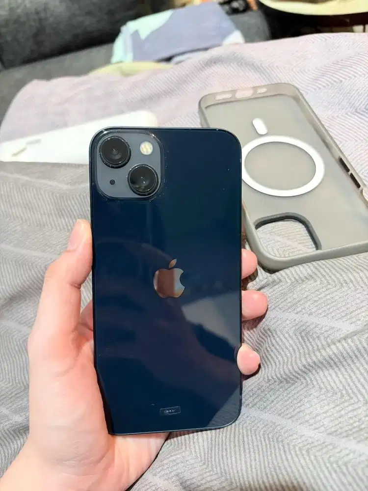 JUAL SANTAI IPHONE 13