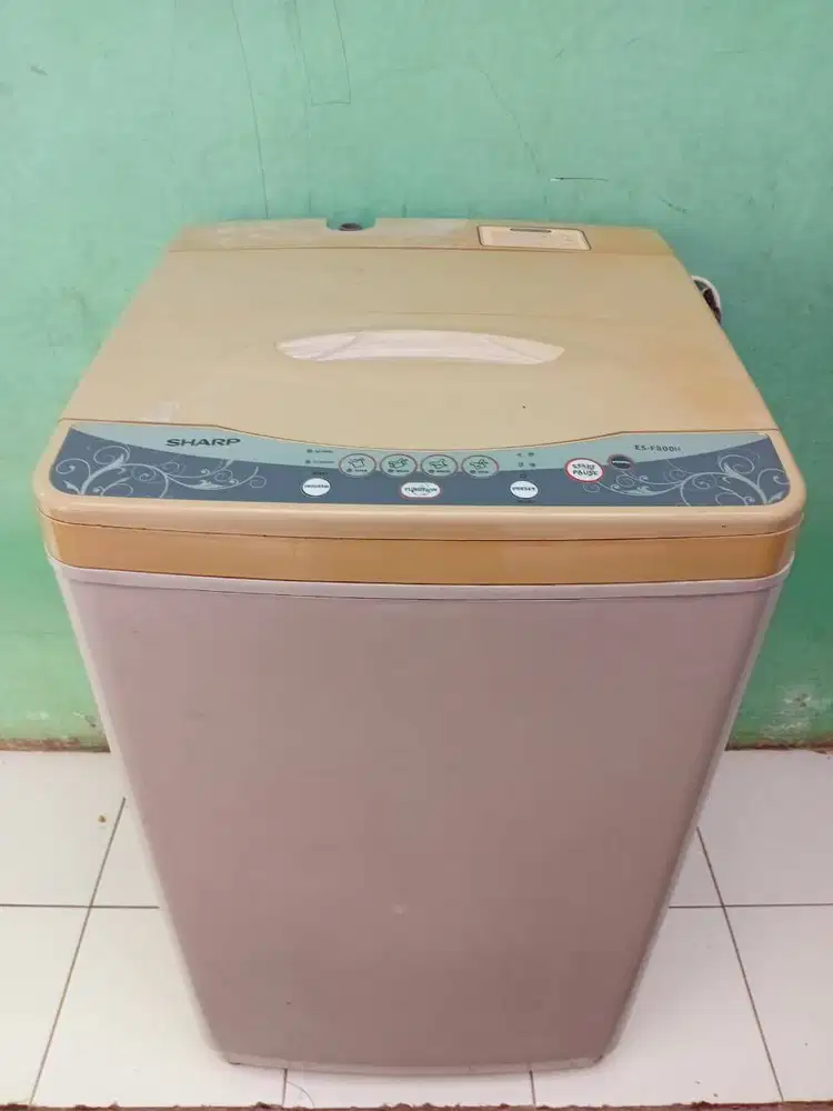 Mesin cuci Sharp 1 tabung kondisi normal & masih rutin dipakai.