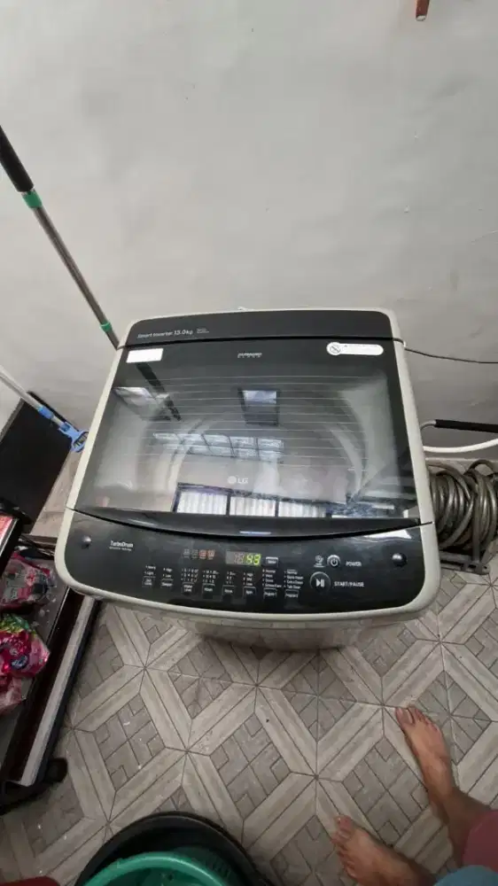 Mesin cuci Lg bekas