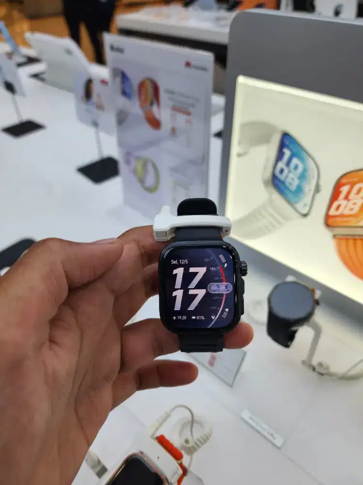 New Huawei watch Fit 5 pro