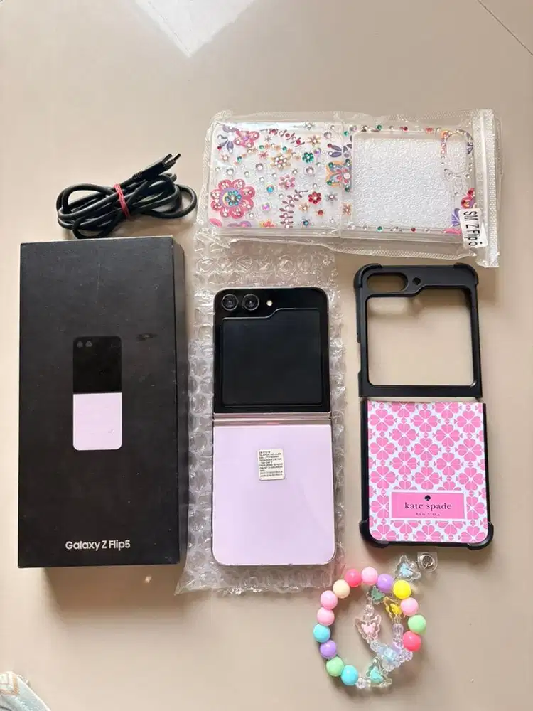 Samsung galaxy Z flip 5