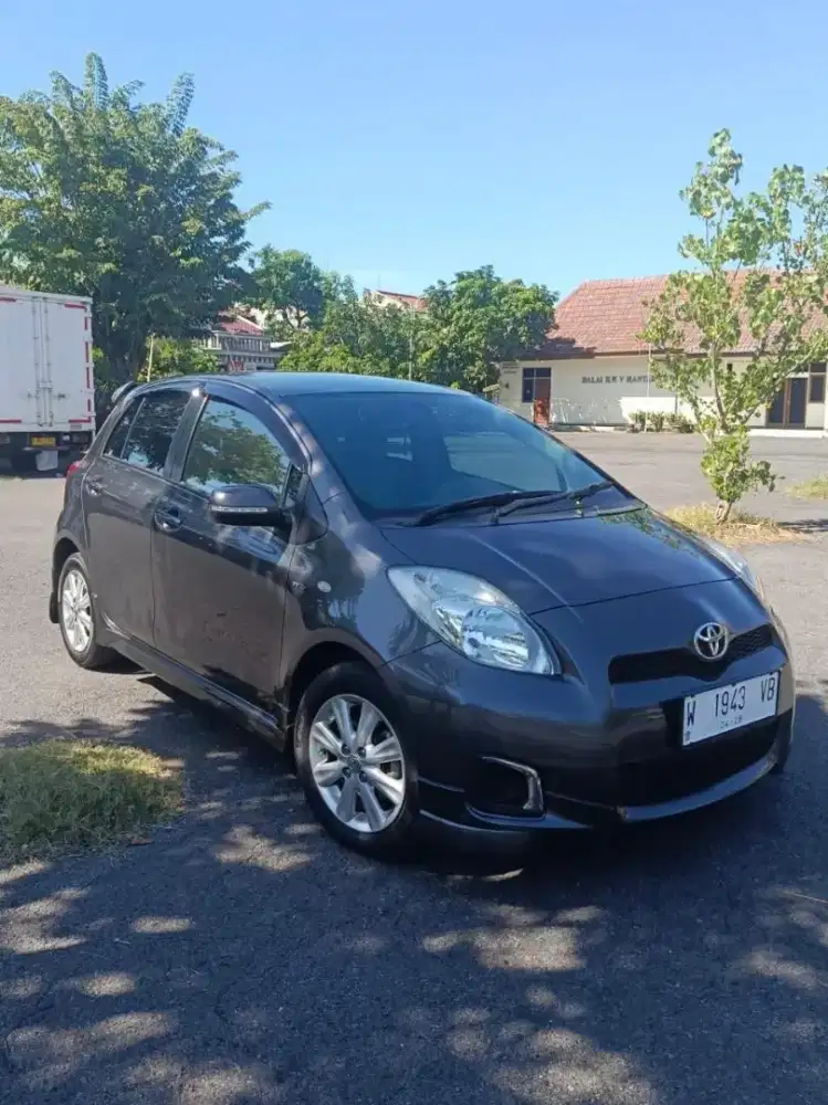 Toyota Yaris E Manual 2013.Terawat Orisinil