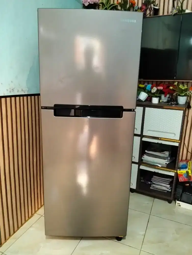 Jual kulkas bekas