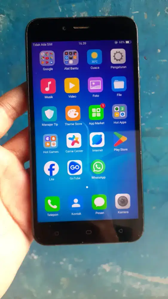 Oppo A71 4G 2/16 layar 5.2 inchi full black