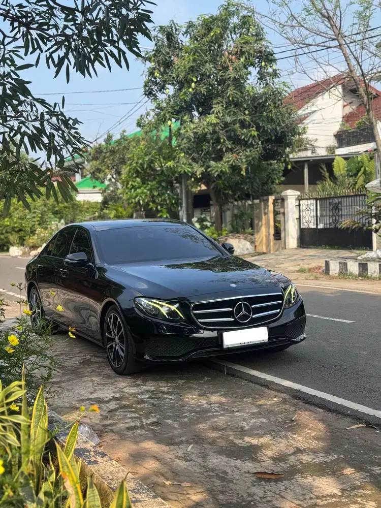 Mercy E300 AMG FULL OPTION  W213 cash price
