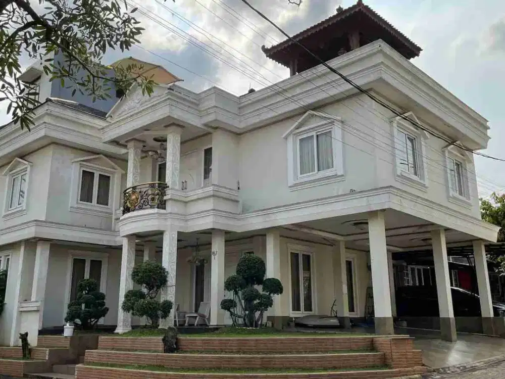 Dijual Cepat Rumah Hoek (BU)