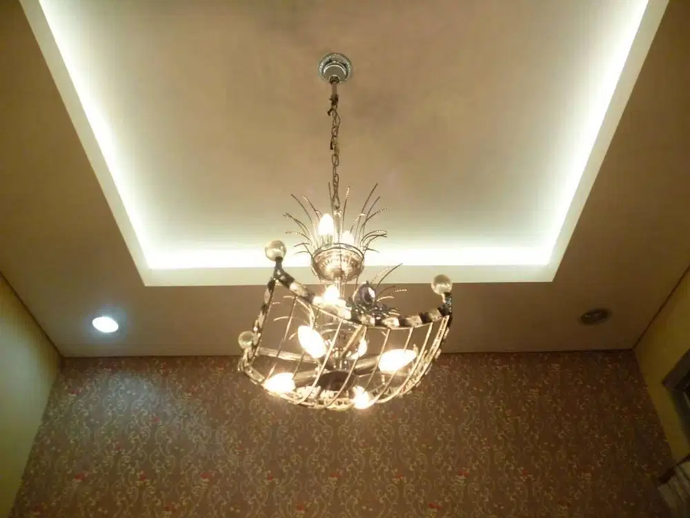 Lampu drop cielling dan jasanpasang plafon gypsum rumah furniture