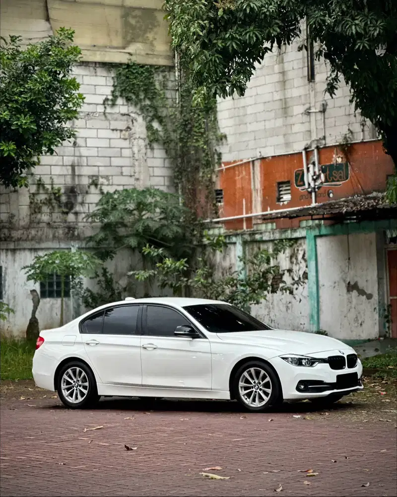 BMW 320i F30 Luxury Putih 2017 Tdp Murmer Ori Menarik Bu Antik Baru