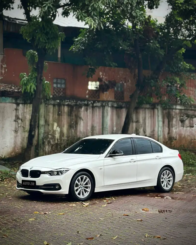 BMW 320i F30 Luxury Putih 2017 Tdp Murmer Ori Menarik Bu Antik Baru