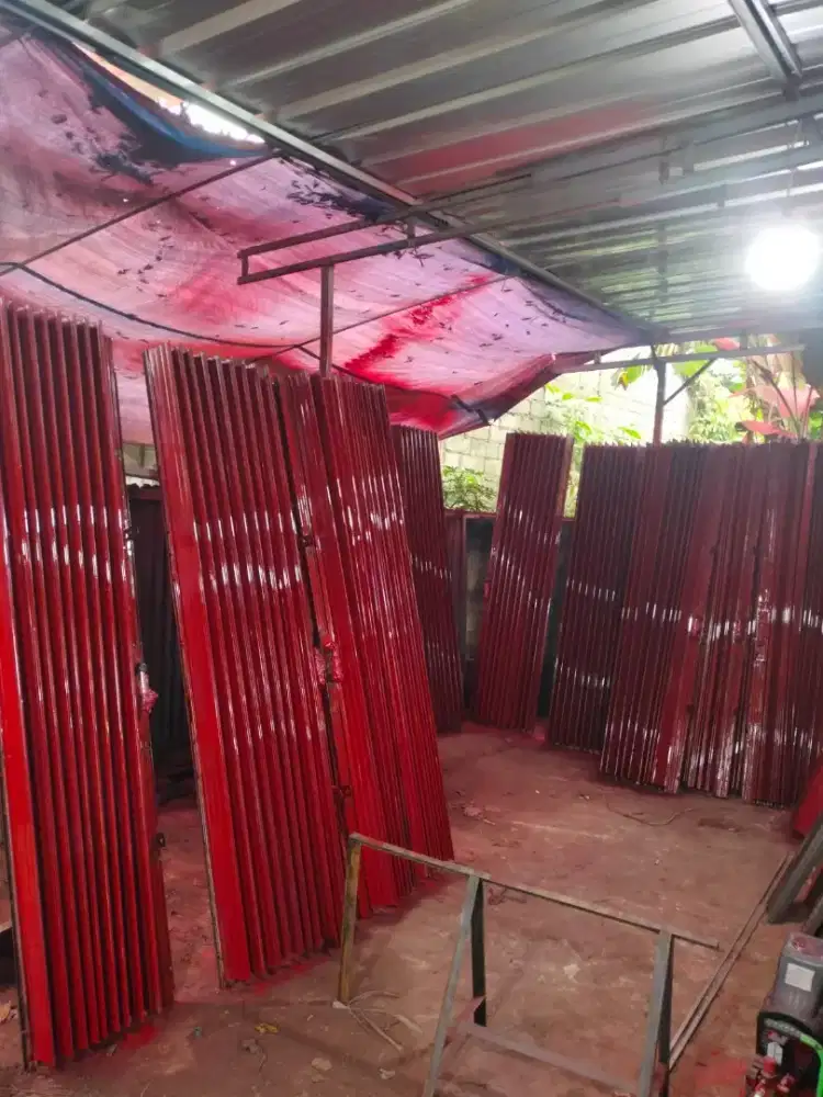 Rolling door dan folding gate