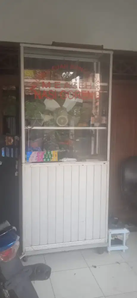 Jual etalase seken