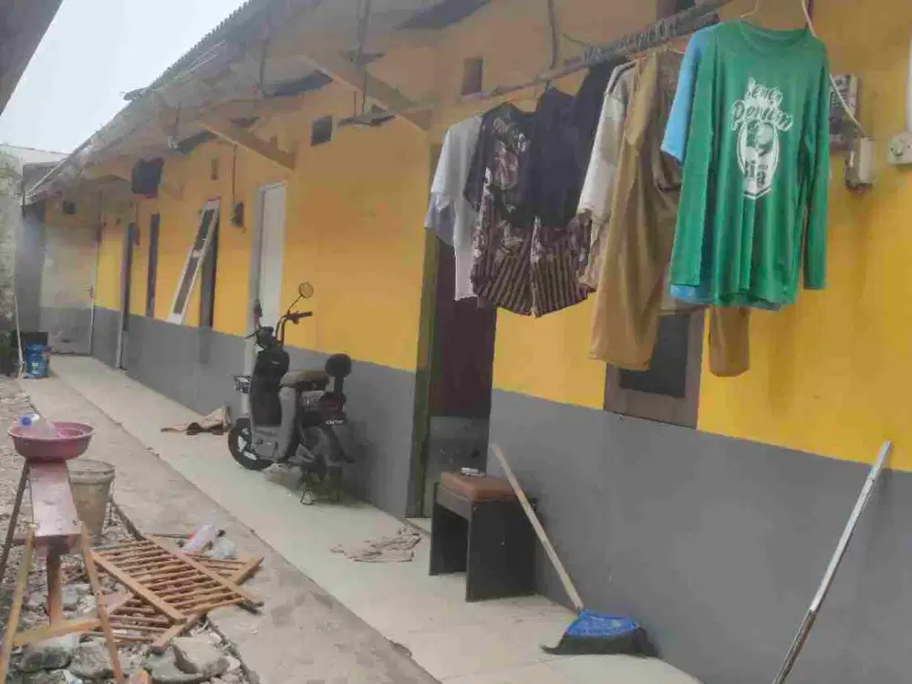 Dijual kontrakan 4 pintu di bonang kelapa dua tangerang