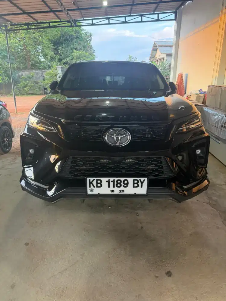 FORTUNER 2.7 SRZ 4X2 A/T Tahun 2024