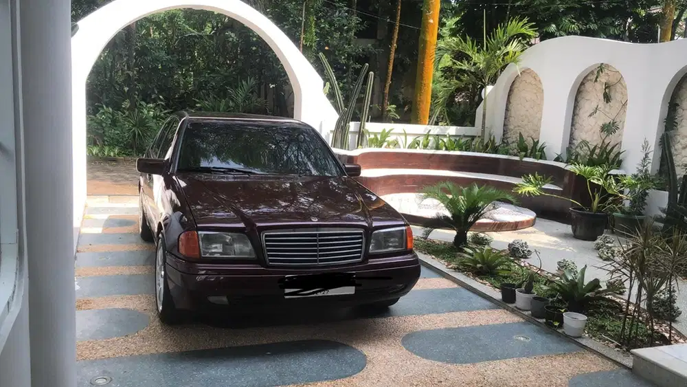 DIJUAL NEGO Mercedes-Benz C200 1997 Bensin