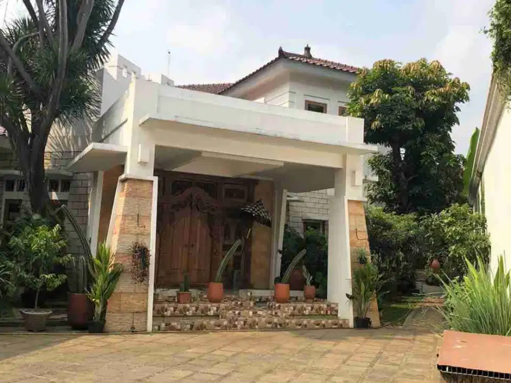 Jual Rumah Jl. Joe Jakarta Selatan