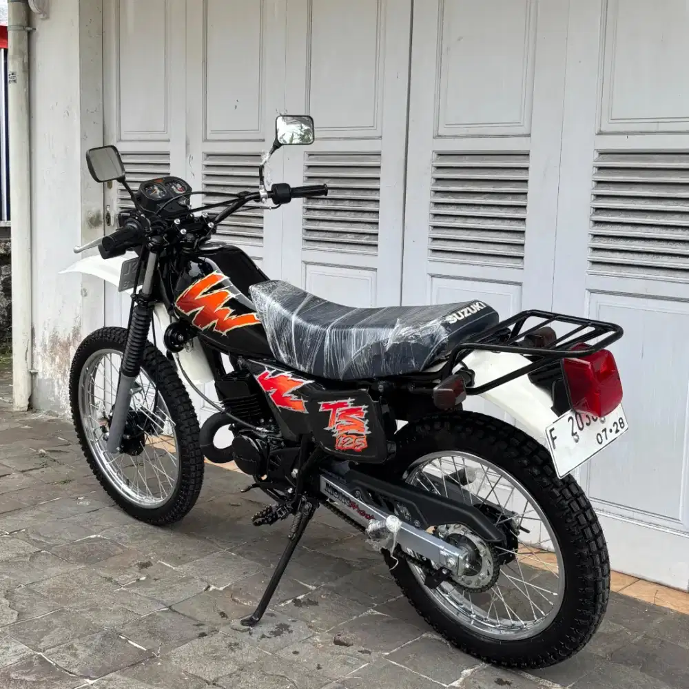 Suzuki ts125 trail