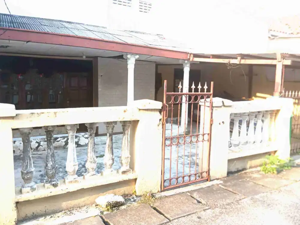 Disewakan rumah siap huni jalan 1 mobil lebar 8 di kelapa gading jakut