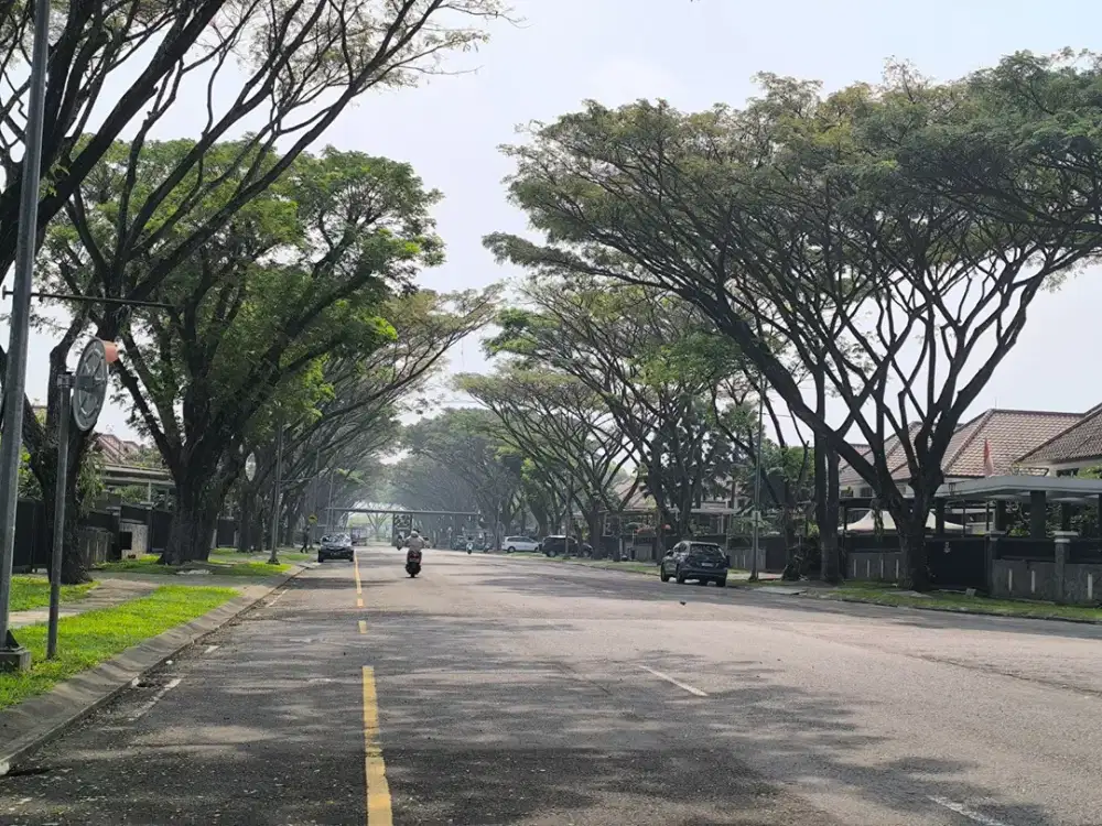 rumah mewah kota baru parahyangan