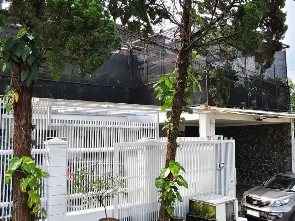 Rumah siap huni strategis semi funished di Sukamulya Indah kota Bandung
