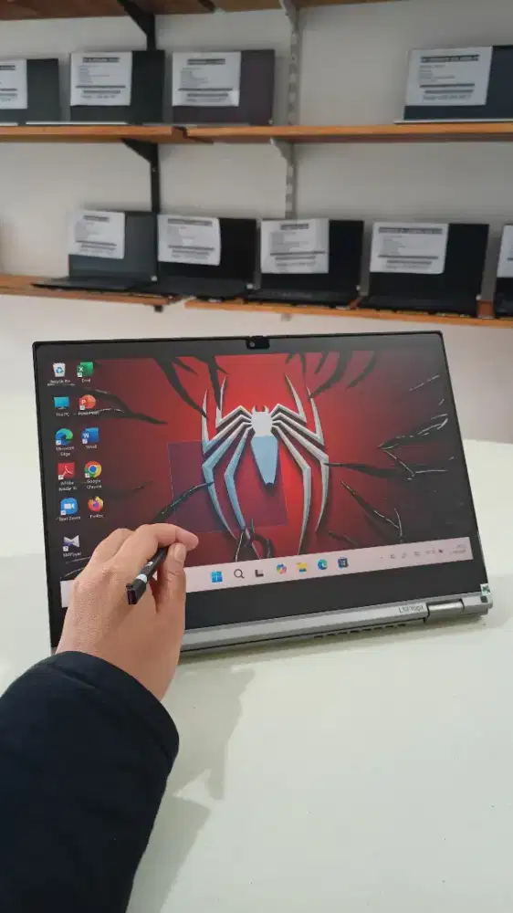 Laptop second Lenovo Thinkpad L13 Yoga intel Core i5-Gen10 Ram  8 GB