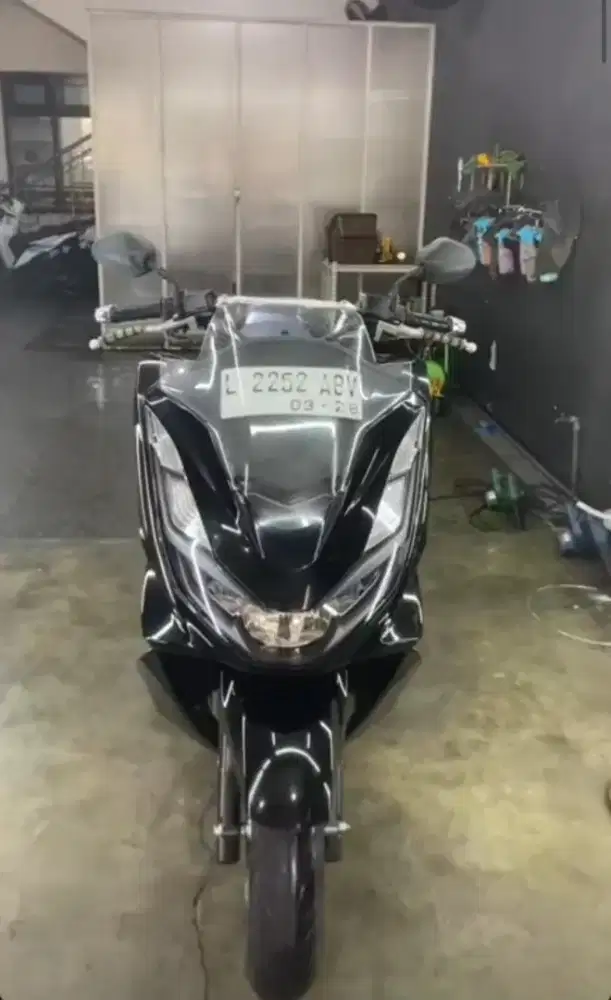 Honda PCX tahun 2023