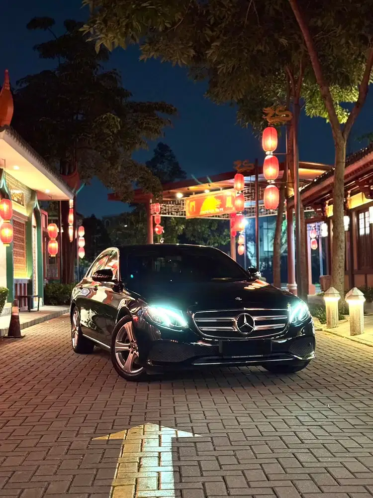 Harga Cash Very Low KM Mercedes Benz E250 2.0 Facelift 2019