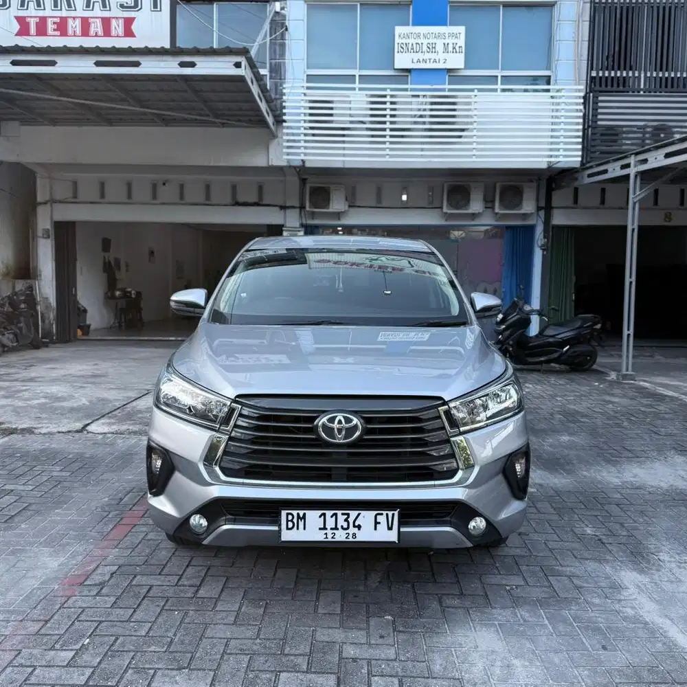 Innova Reborn G MT Bensin 2023 KM 33rb Super Kondisi. Manual