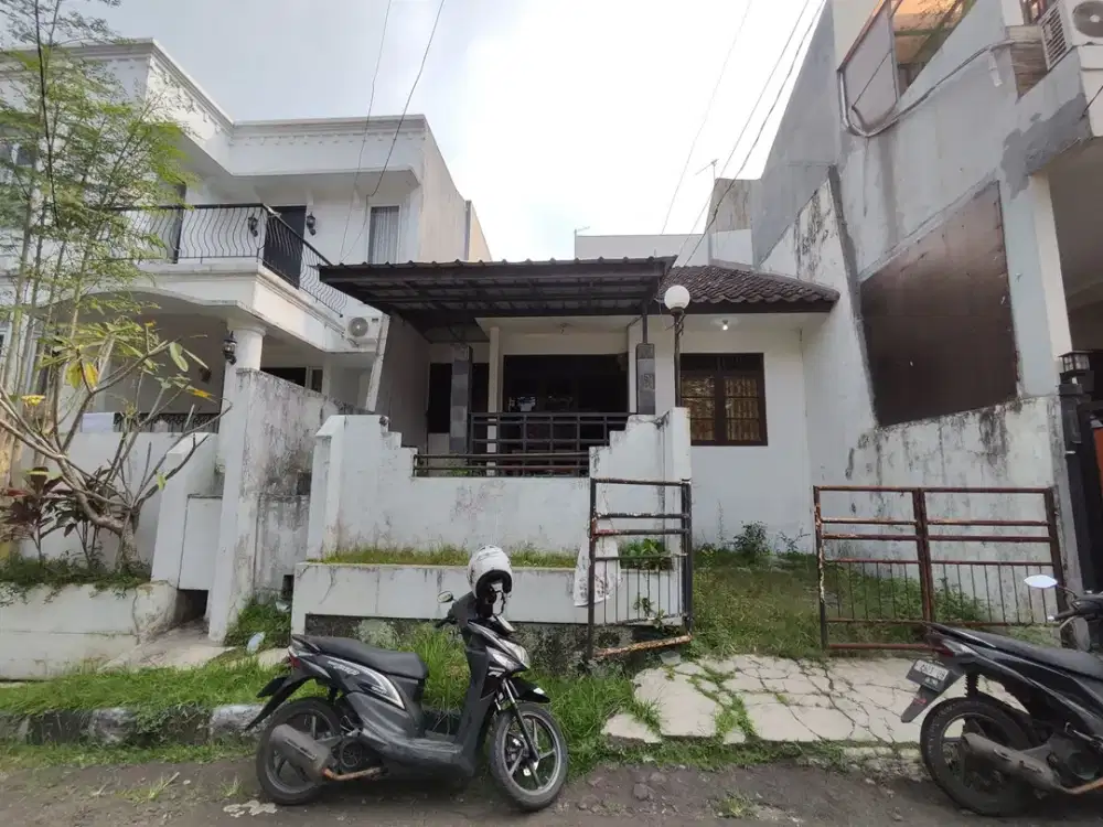 Rumah 2 Lt SHM 15 menit ke Gerbang Tol Sentul Barat Siap KPR J-48289