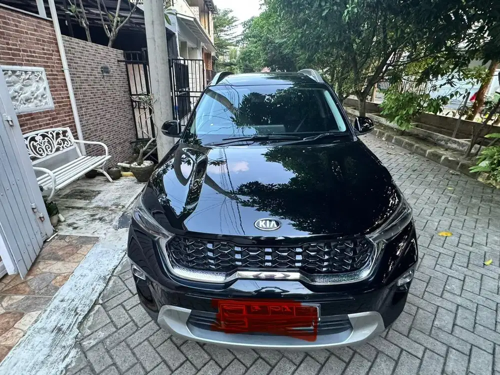 Kia Sonet 1.5 AT Seri Tertinggi (2021)