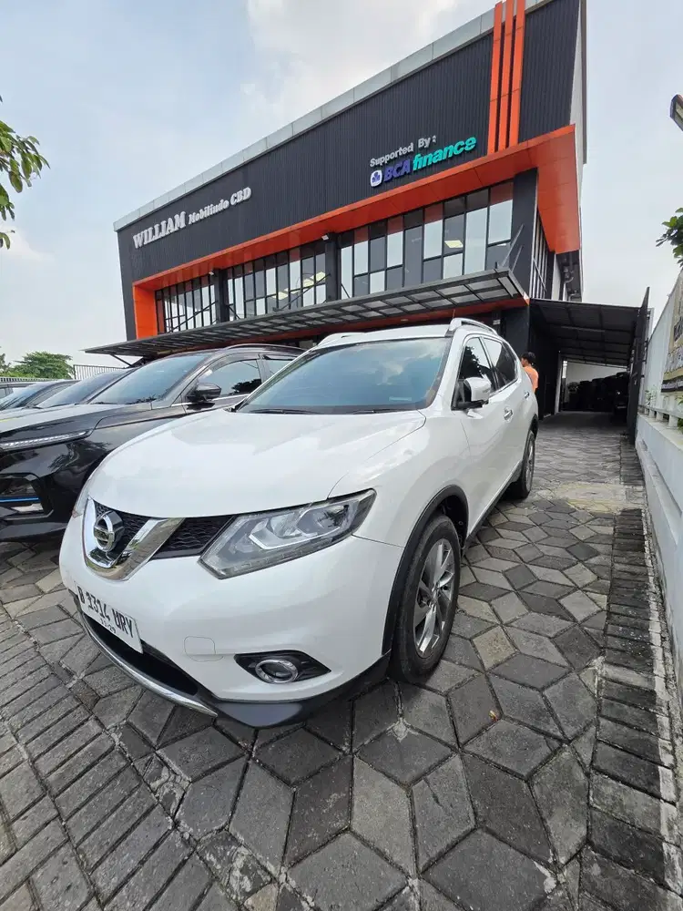Nissan X-Trail 2.5L A/T 2014