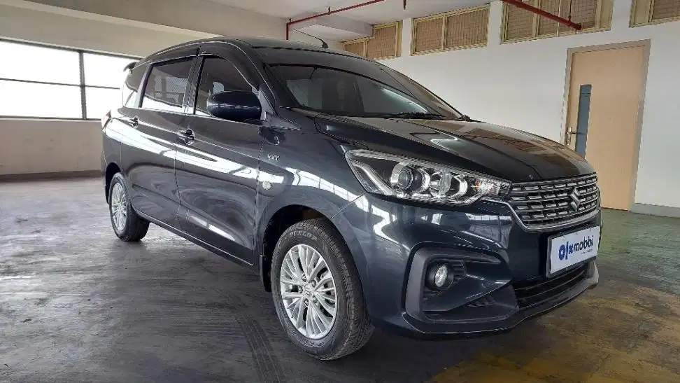 TDP 10JT, Suzuki Ertiga 1.5 GL Bensin-AT Hitam 2022