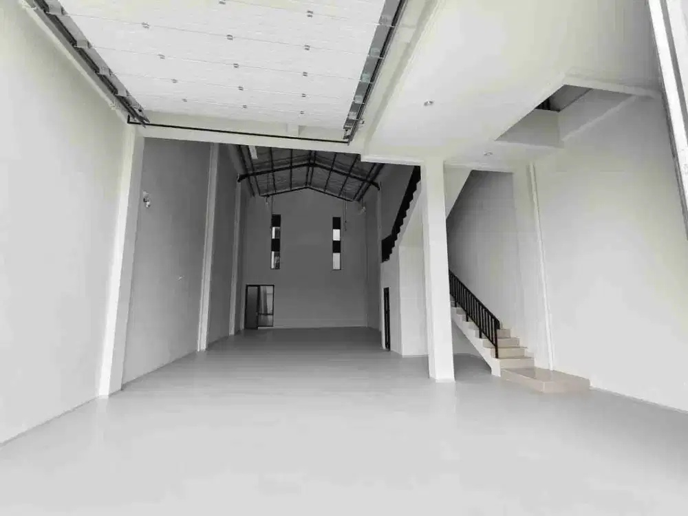DISEWAKAN GUDANG BARU BIZPARK PIK 2