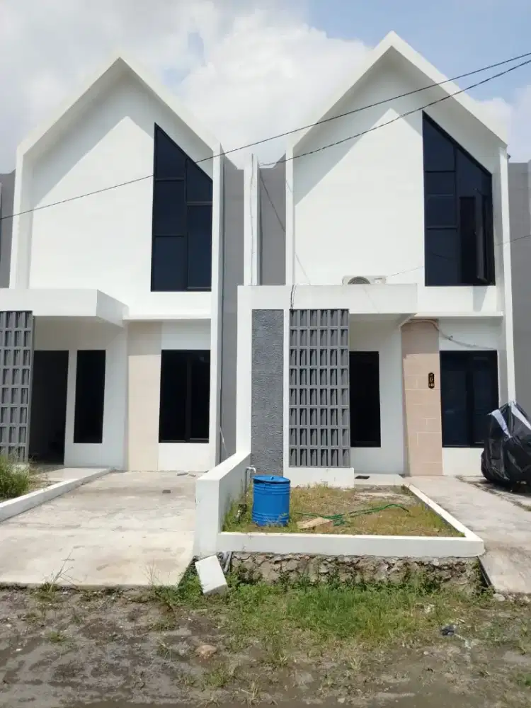 DI JUAL RUMAH BARU SIAP HUNI DI KLIPANG