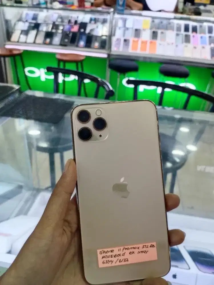 Second iphone 11 PRO MAX 512GB GOLD PERMANEN